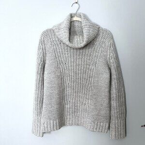 Banana Republic Merino Wool Alpaca Blend Sweater (Gray) M